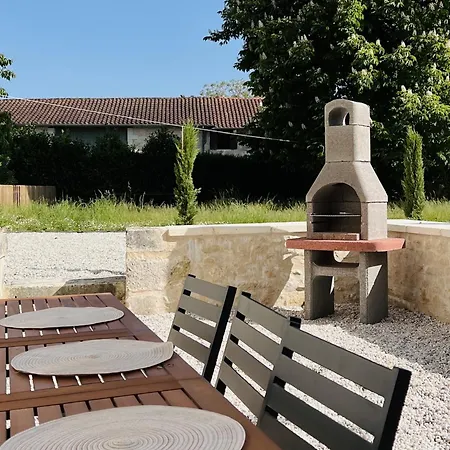 Holiday home Maison De Terre *