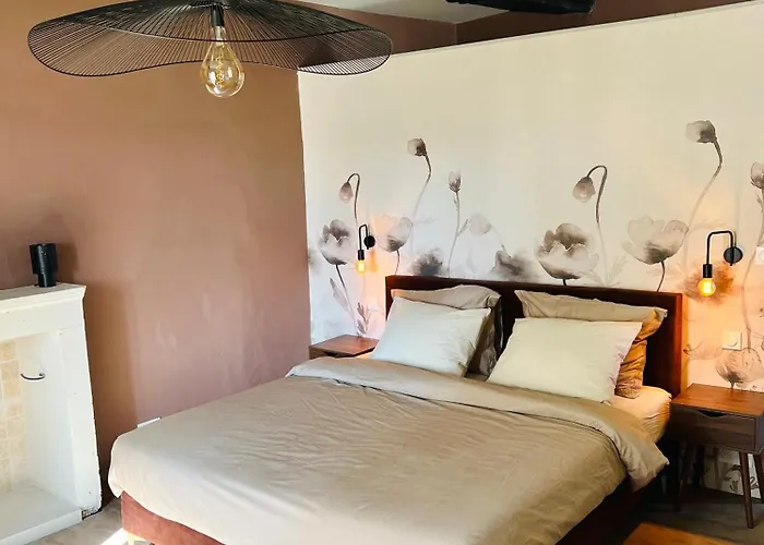 Maison De Terre * Cherval